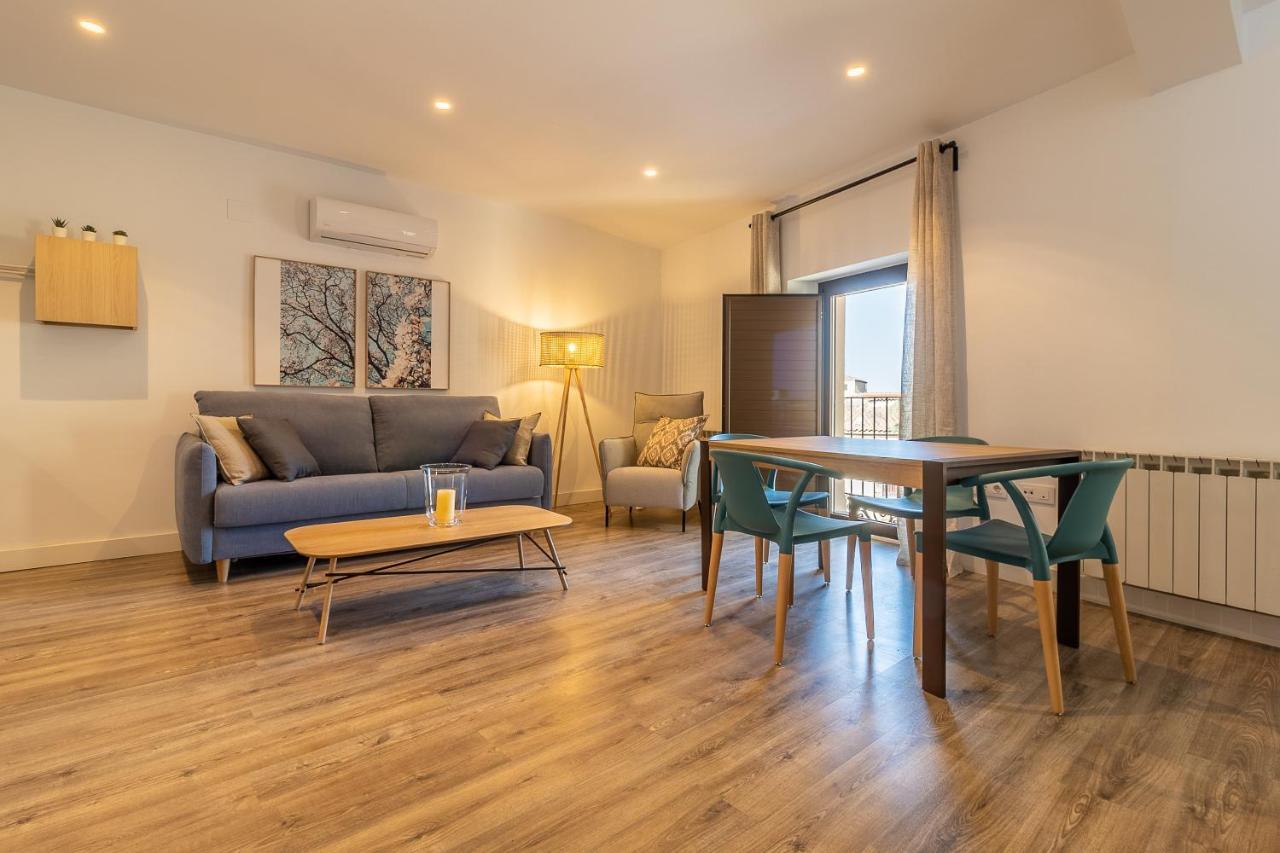 Apartamentos El Patio Plaza Santa Clara Caceres Luaran gambar